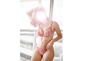 Chicago Escorts-Brasileira Linda